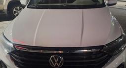 Volkswagen Polo 2022 года за 6 200 000 тг. в Алматы