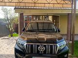 Toyota Land Cruiser Prado 2018 года за 27 600 000 тг. в Алматы – фото 3