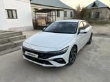 Hyundai Elantra 2024 годаfor8 800 000 тг. в Шымкент