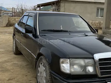 Mercedes-Benz E 220 1992 года за 1 600 000 тг. в Актау – фото 12