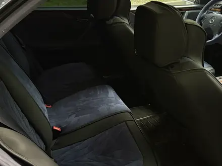 Mercedes-Benz E 320 2001 года за 4 400 000 тг. в Шымкент – фото 12