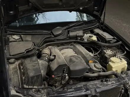 Mercedes-Benz E 320 2001 года за 4 400 000 тг. в Шымкент – фото 9