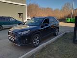 Toyota RAV4 2020 года за 13 500 000 тг. в Усть-Каменогорск – фото 2
