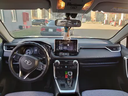 Toyota RAV4 2020 года за 13 500 000 тг. в Усть-Каменогорск – фото 5