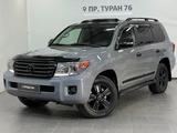 Toyota Land Cruiser Luxe 2014 годаүшін23 100 000 тг. в Астана