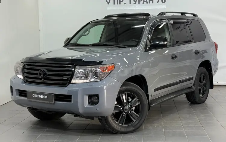 Toyota Land Cruiser Luxe 2014 года за 23 100 000 тг. в Астана