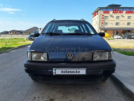 Volkswagen Passat 1993 года за 1 500 000 тг. в Шымкент – фото 2