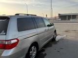 Honda Odyssey 2005 года за 6 000 000 тг. в Актау – фото 4