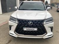 Lexus LX 570 2021 года за 72 000 000 тг. в Актау