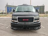 GMC Savana 2013 года за 35 000 000 тг. в Астана