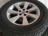 Диски от тойота хайлендер 5 штук с покрышками отоичном состояний за 140 000 тг. в Шымкент