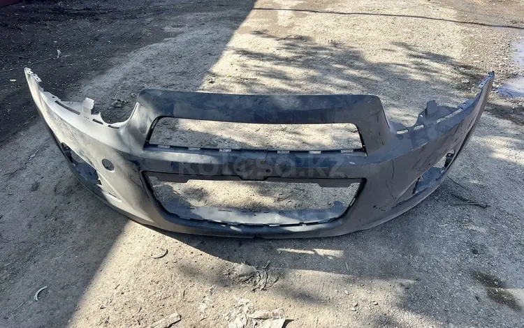 Передний бампер Chevrolet Aveo t300 за 20 500 тг. в Астана