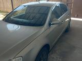 Volkswagen Passat 2007 года за 5 500 000 тг. в Шымкент – фото 2