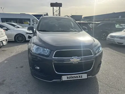 Chevrolet Captiva 2014 года за 7 200 000 тг. в Шымкент – фото 9