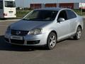 Volkswagen Jetta 2008 года за 3 000 000 тг. в Астана – фото 2