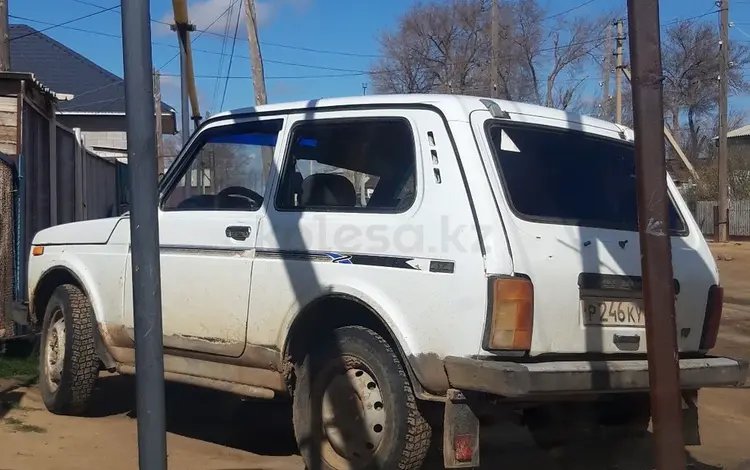 ВАЗ (Lada) Lada 2121 1999 года за 650 000 тг. в Шалкар