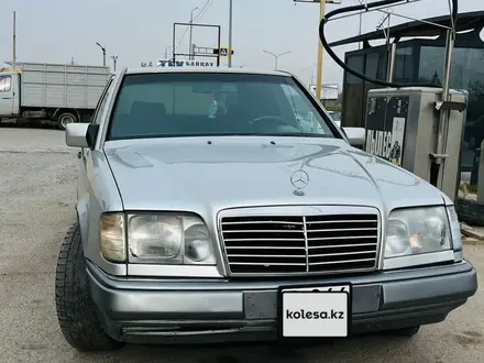 Mercedes-Benz E 230 1992 года за 1 500 000 тг. в Шымкент – фото 8