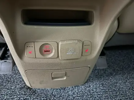 Kia Carnival 2015 года за 11 400 000 тг. в Шымкент – фото 18