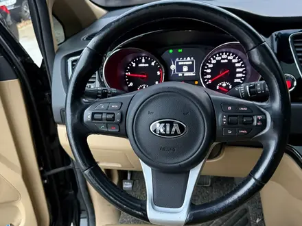 Kia Carnival 2015 года за 11 400 000 тг. в Шымкент – фото 13