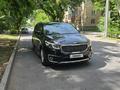 Kia Carnival 2015 года за 11 400 000 тг. в Шымкент – фото 2