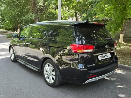 Kia Carnival 2015 года за 11 400 000 тг. в Шымкент – фото 5