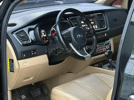 Kia Carnival 2015 года за 11 400 000 тг. в Шымкент – фото 10