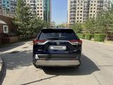 Toyota RAV4 2023 года за 18 700 000 тг. в Алматы – фото 4