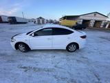 Hyundai Elantra 2017 годаfor7 900 000 тг. в Тараз – фото 2