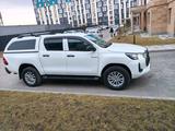 Toyota Hilux 2021 года за 18 000 000 тг. в Уральск – фото 3