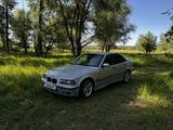 BMW 318 1991 годаүшін900 000 тг. в Уральск – фото 4