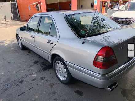 Mercedes-Benz C 220 1995 года за 2 700 000 тг. в Алматы – фото 4