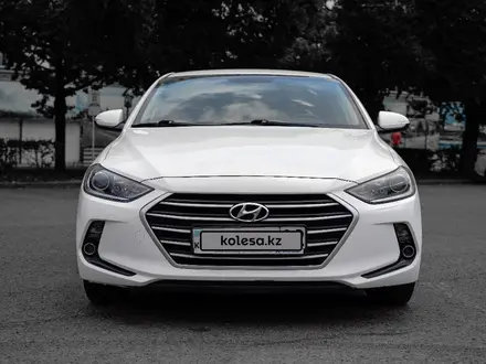 Hyundai Elantra 2018 года за 7 800 000 тг. в Алматы – фото 21