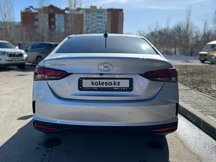 Hyundai Accent 2020 года за 7 950 000 тг. в Караганда – фото 4