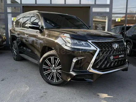 Lexus LX 570 2018 года за 43 000 000 тг. в Шымкент