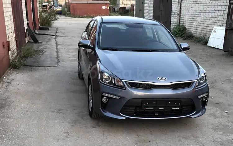 Kia Rio 2018 года за 4 300 000 тг. в Актобе