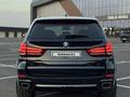 BMW X5 2018 года за 19 800 000 тг. в Шымкент – фото 4