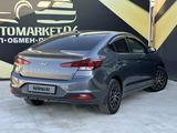 Hyundai Elantra 2019 года за 8 950 000 тг. в Атырау – фото 5