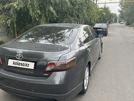 Toyota Camry 2011 года за 6 800 000 тг. в Алматы – фото 4