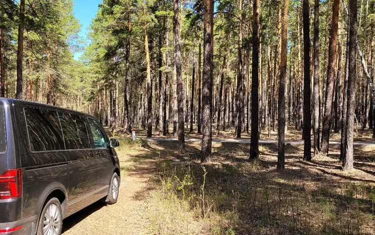 Volkswagen Multivan 2022 года за 43 000 000 тг. в Астана