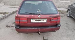 Volkswagen Passat 1994 годаүшін1 800 000 тг. в Астана – фото 5