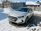 Hyundai Elantra 2018 года за 8 700 000 тг. в Алматы – фото 3