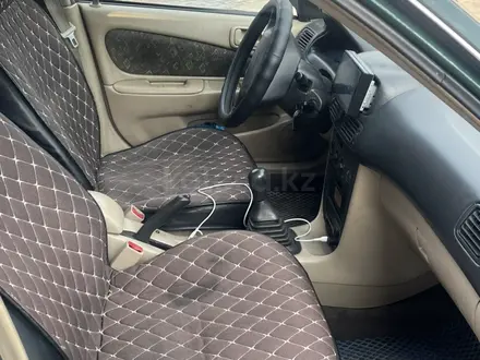Toyota Corolla 1998 года за 1 300 000 тг. в Алматы – фото 6