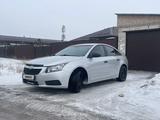 Chevrolet Cruze 2012 года за 2 700 000 тг. в Астана – фото 5