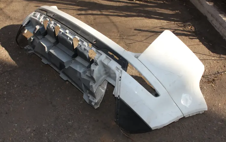 Бампер задний Land rover Evoqueүшін85 000 тг. в Караганда