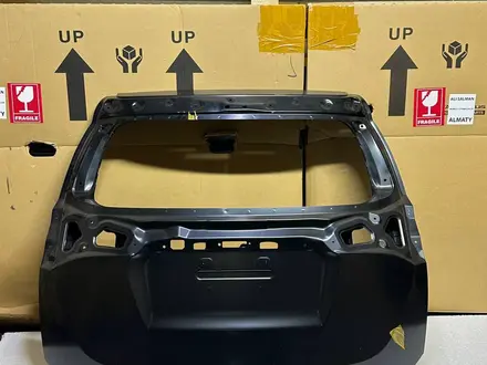 Дверь Багажника RAV4 2013-2019 за 340 000 тг. в Алматы