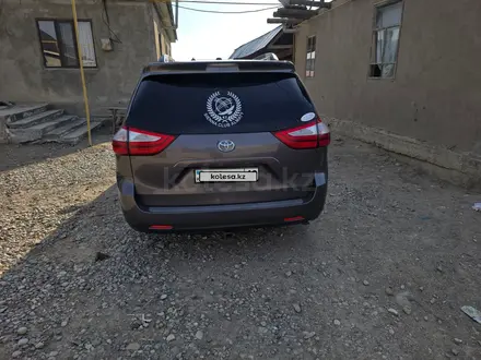 Toyota Sienna 2016 года за 15 000 000 тг. в Алматы