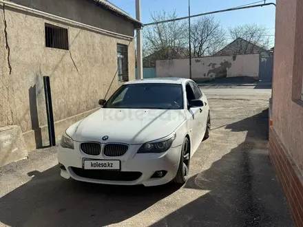 BMW 520 2007 года за 6 500 000 тг. в Шымкент – фото 3