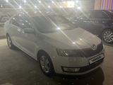 Skoda Rapid 2014 годаүшін3 900 000 тг. в Актау – фото 3