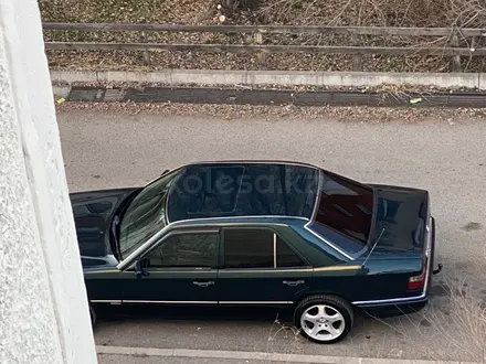 Mercedes-Benz E 280 1995 года за 3 800 000 тг. в Алматы – фото 3