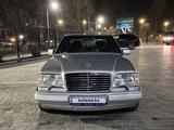 Mercedes-Benz E 280 1994 годаүшін3 100 000 тг. в Тараз – фото 2